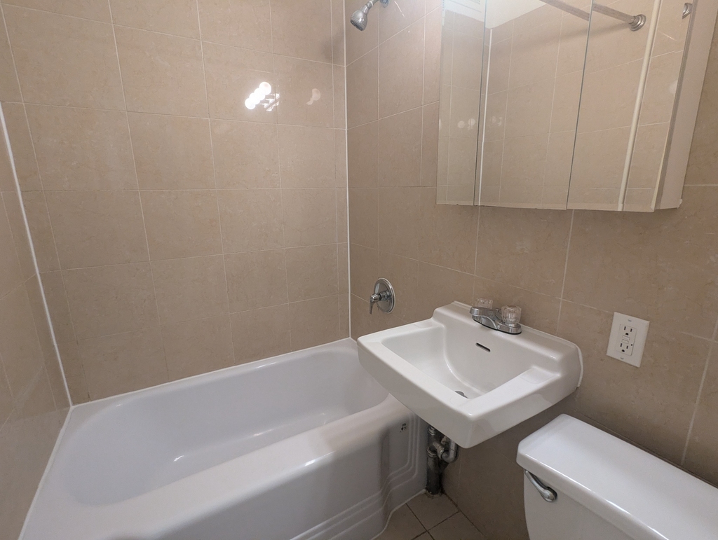 41 West 86th Street - Photo 3