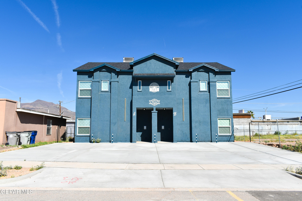 9905 Taj Mahal Street - Photo 0