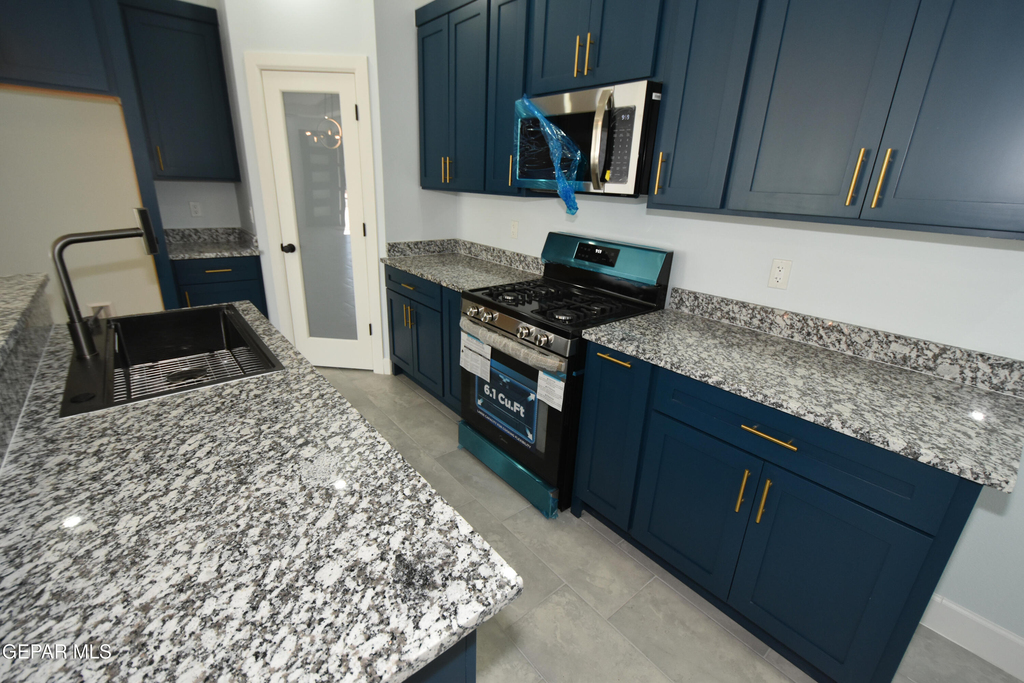 9905 Taj Mahal Street - Photo 14
