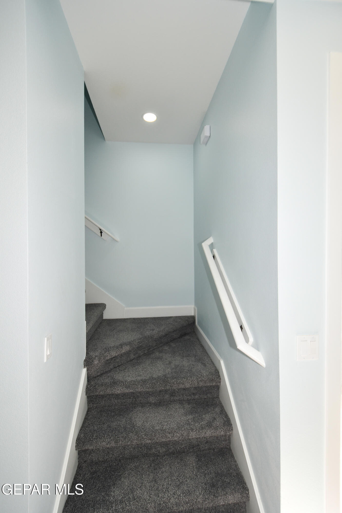 9905 Taj Mahal Street - Photo 22