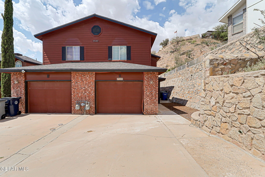 7235 Royal Arms Drive - Photo 1