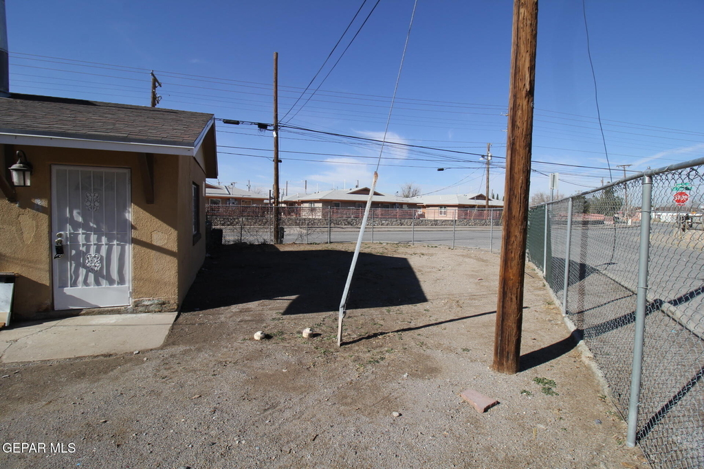 8903 Old County Road - Photo 21