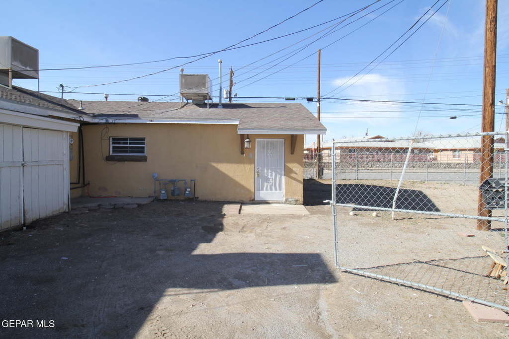 8903 Old County Road - Photo 30