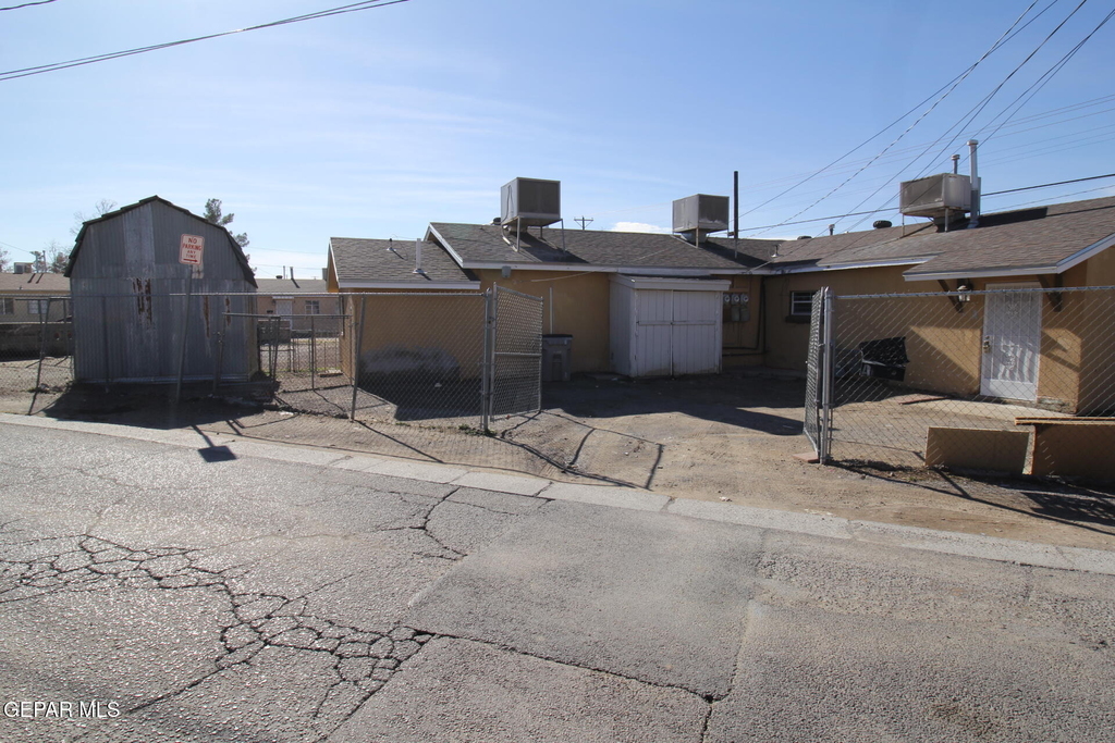8903 Old County Road - Photo 27