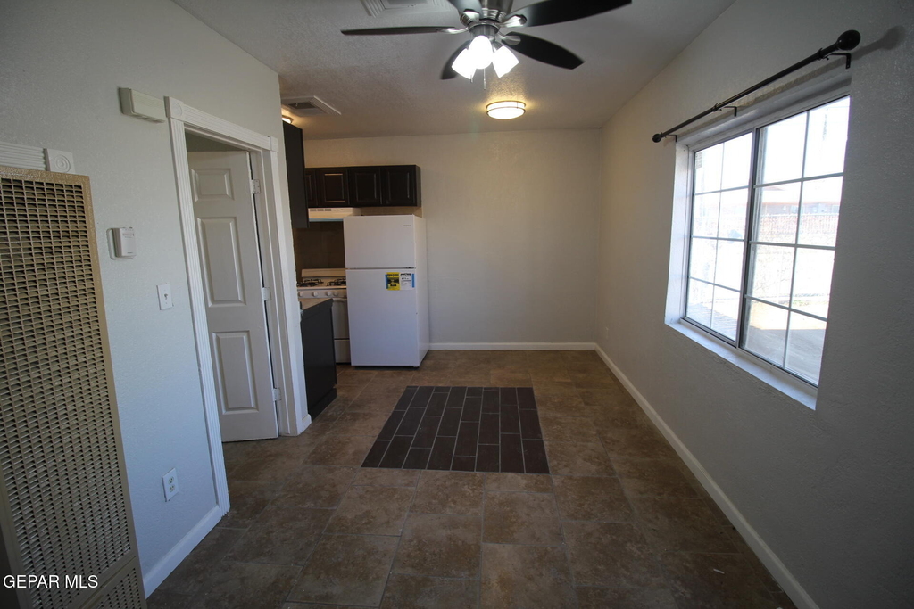 8903 Old County Road - Photo 1