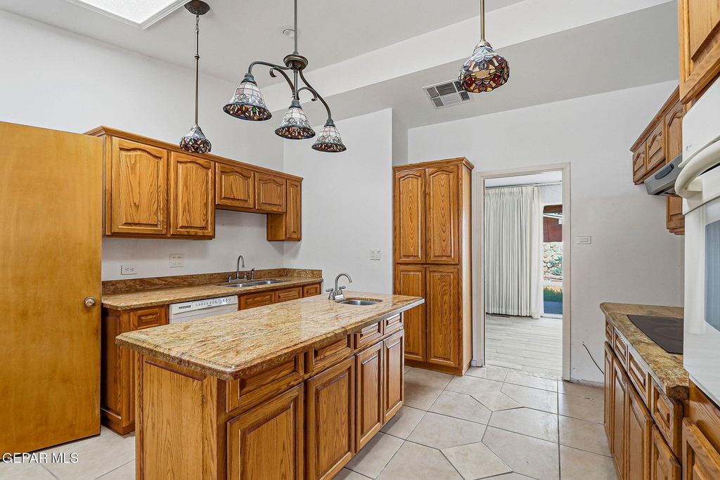 2801 Polk Avenue - Photo 4