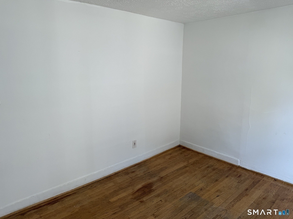 97 Bissell Street - Photo 11