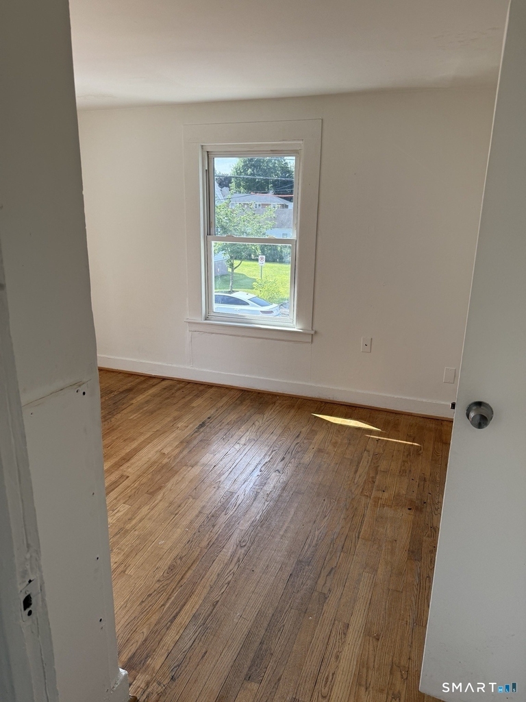 97 Bissell Street - Photo 8