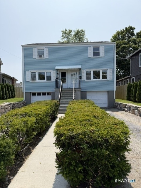 7 Eclipse Avenue - Photo 0