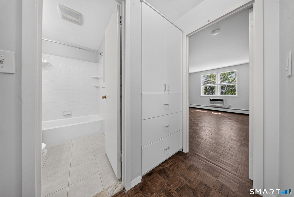 140 Grove Street - Photo 10