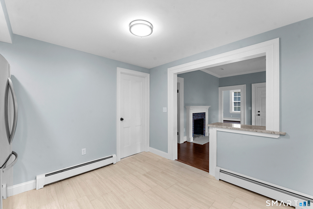 324 Main Street - Photo 4