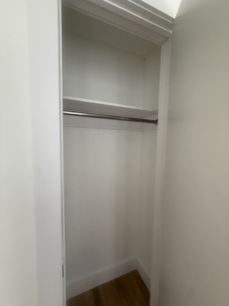 248 West 35th Street - Photo 5