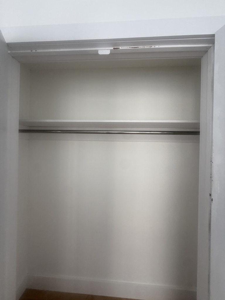 248 West 35th Street - Photo 3