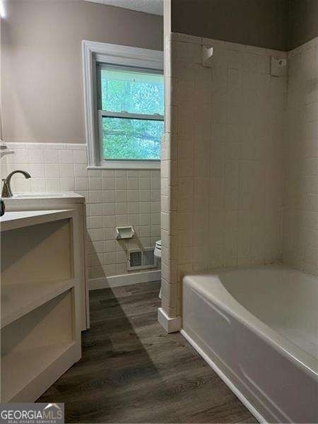 782 Prince Avenue - Photo 9