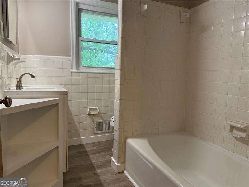 782 Prince Avenue - Photo 16