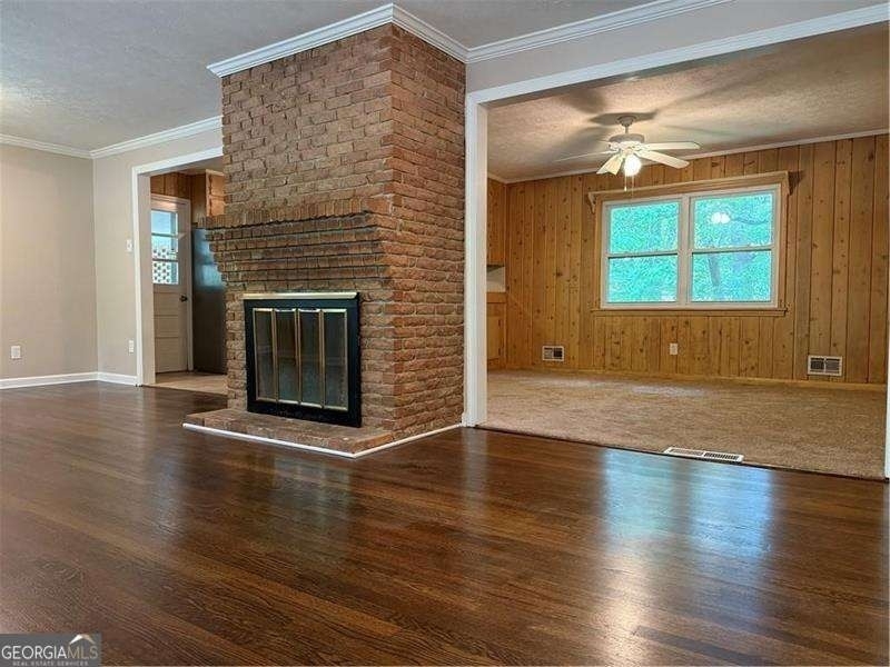 782 Prince Avenue - Photo 2