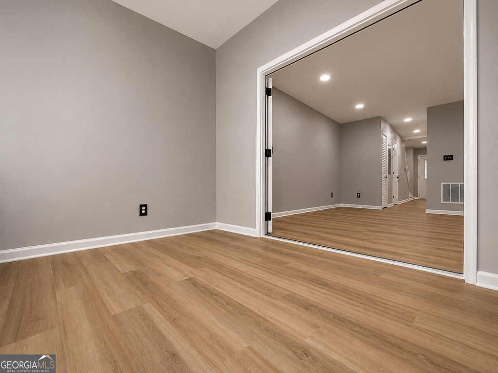 5471 Park Place S - Photo 9
