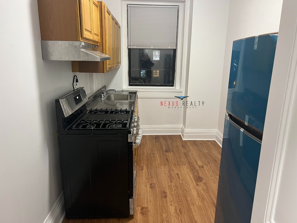 37-58 86th Street - Photo 2