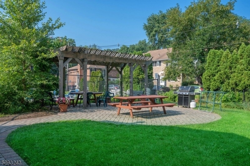 320 South - Photo 18