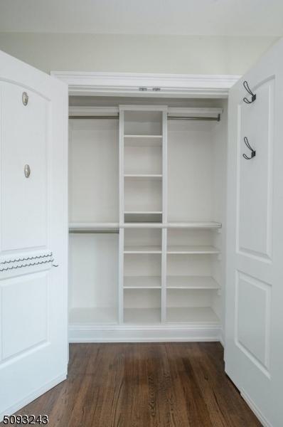 320 South - Photo 13