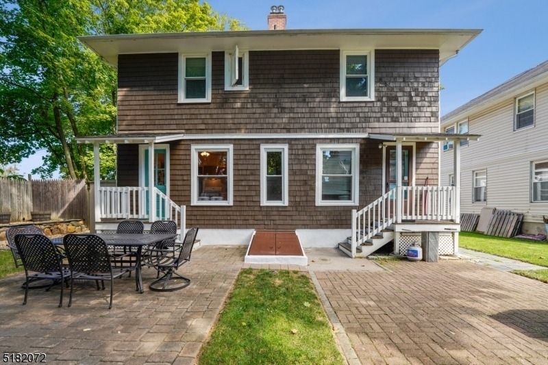8 Oak Grove Rd - Photo 2