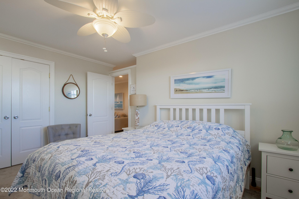 455 Ocean Boulevard - Photo 11