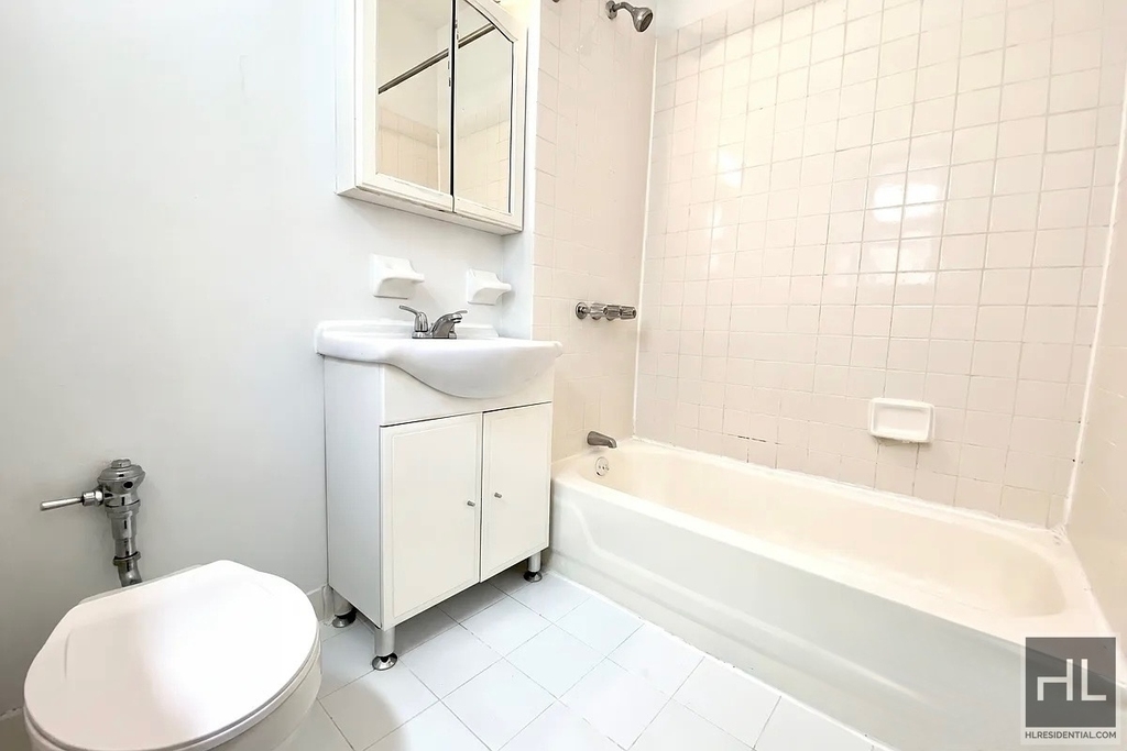 Tiemann Place - Photo 2