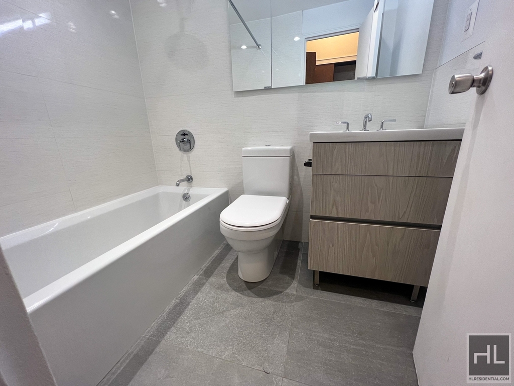East 80th Street - Photo 0