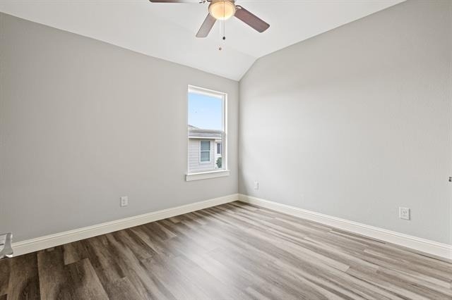 2308 Bloomfield Drive - Photo 18