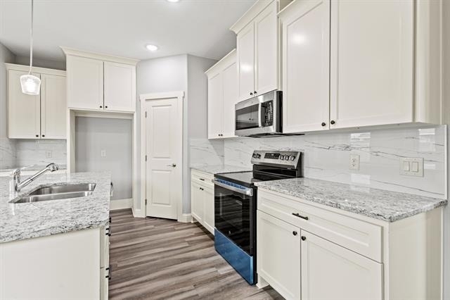 2308 Bloomfield Drive - Photo 5