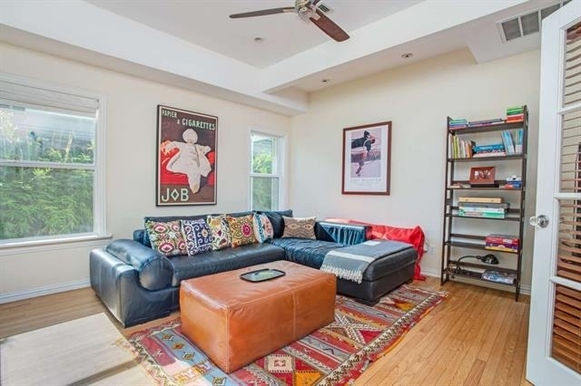 4641 Belclaire Avenue - Photo 15