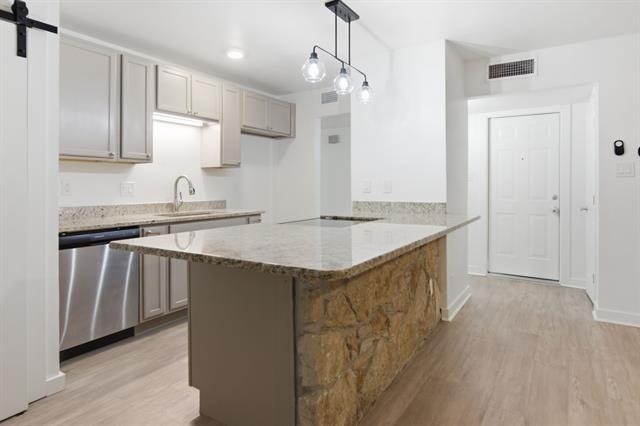 809 James Street - Photo 11