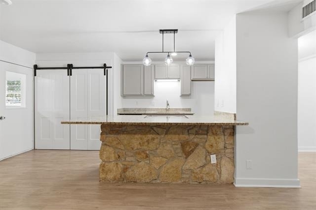 809 James Street - Photo 10