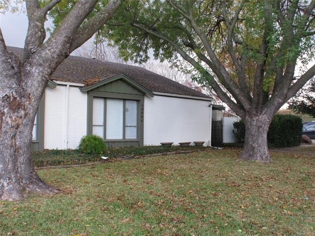 10406 Shadow Bend Drive - Photo 1