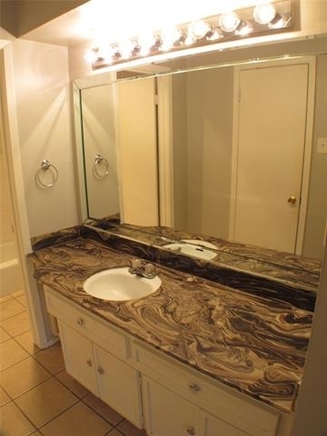 10406 Shadow Bend Drive - Photo 7