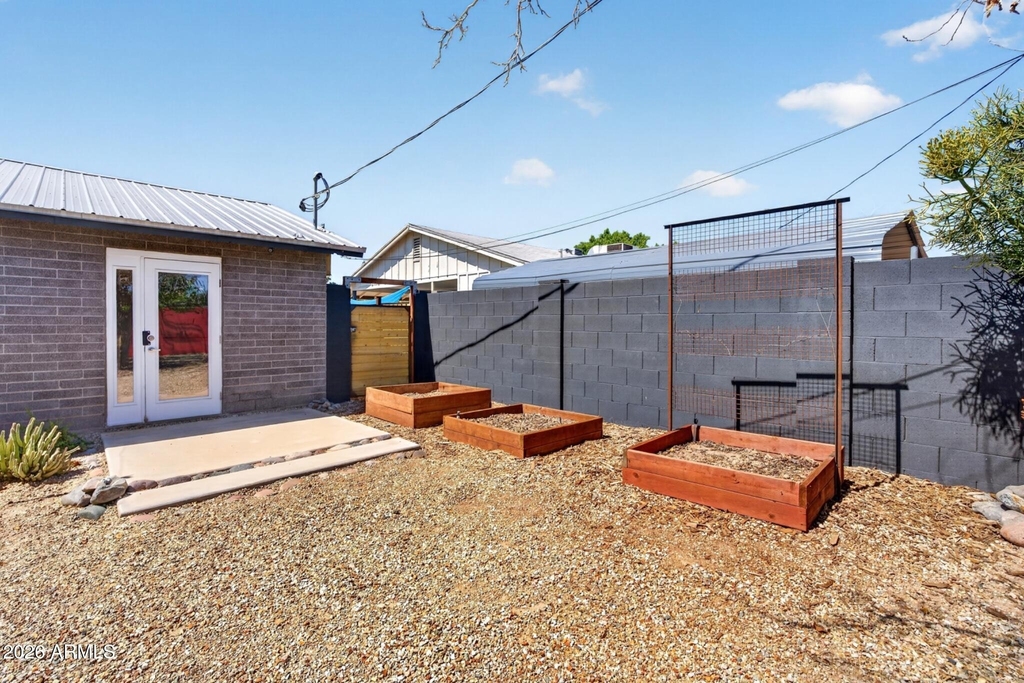 346 E Papago Drive - Photo 29