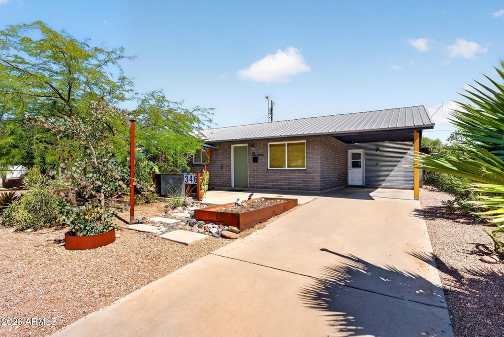 346 E Papago Drive - Photo 0