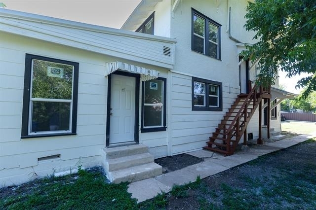 1702 Ethel Avenue - Photo 1