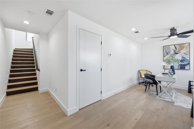 4635 Manett Street - Photo 3
