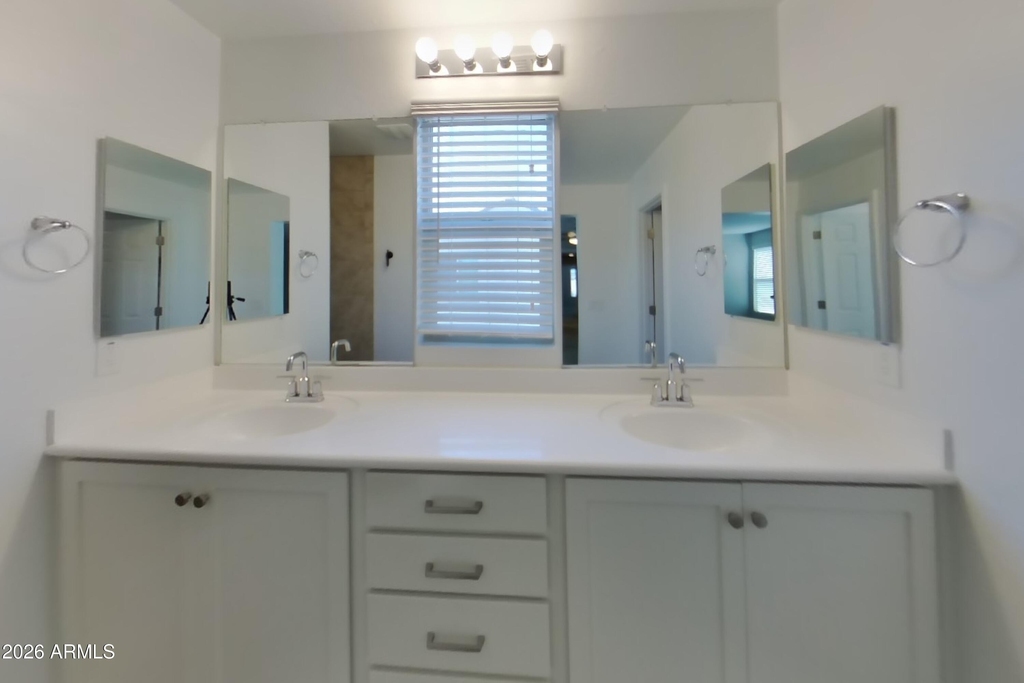 9310 E Strobe Avenue - Photo 8