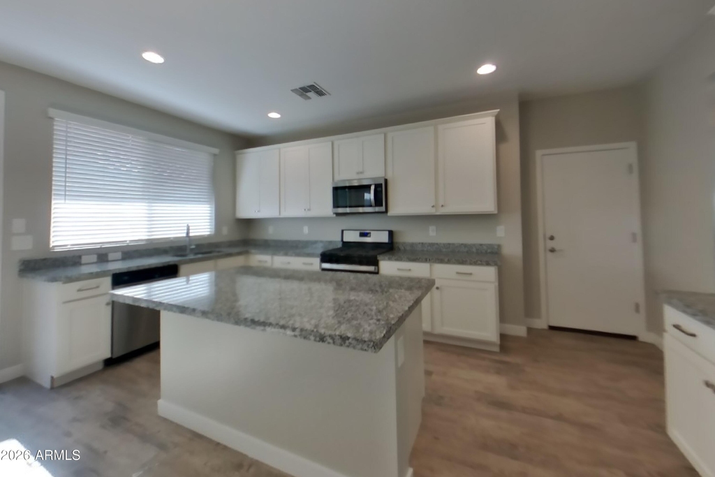 9310 E Strobe Avenue - Photo 5