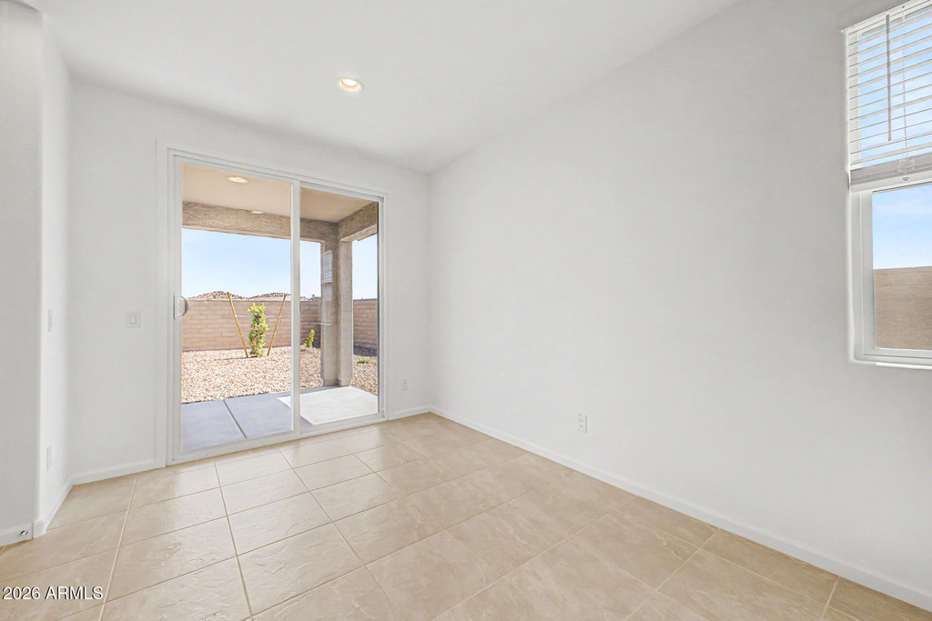 18732 W Maplewood Drive - Photo 5