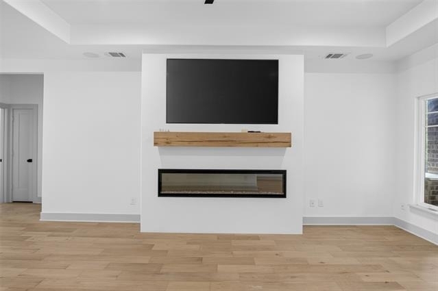 205 E 3rd Street - Photo 5