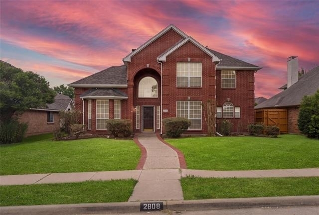 2808 Barksdale Drive - Photo 0