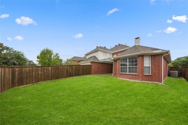 2808 Barksdale Drive - Photo 3