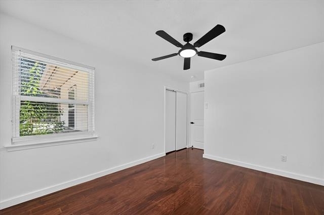 2861 Mark Twain Drive - Photo 4