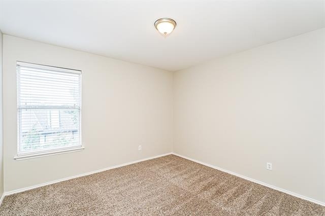 962 Heather Street - Photo 11
