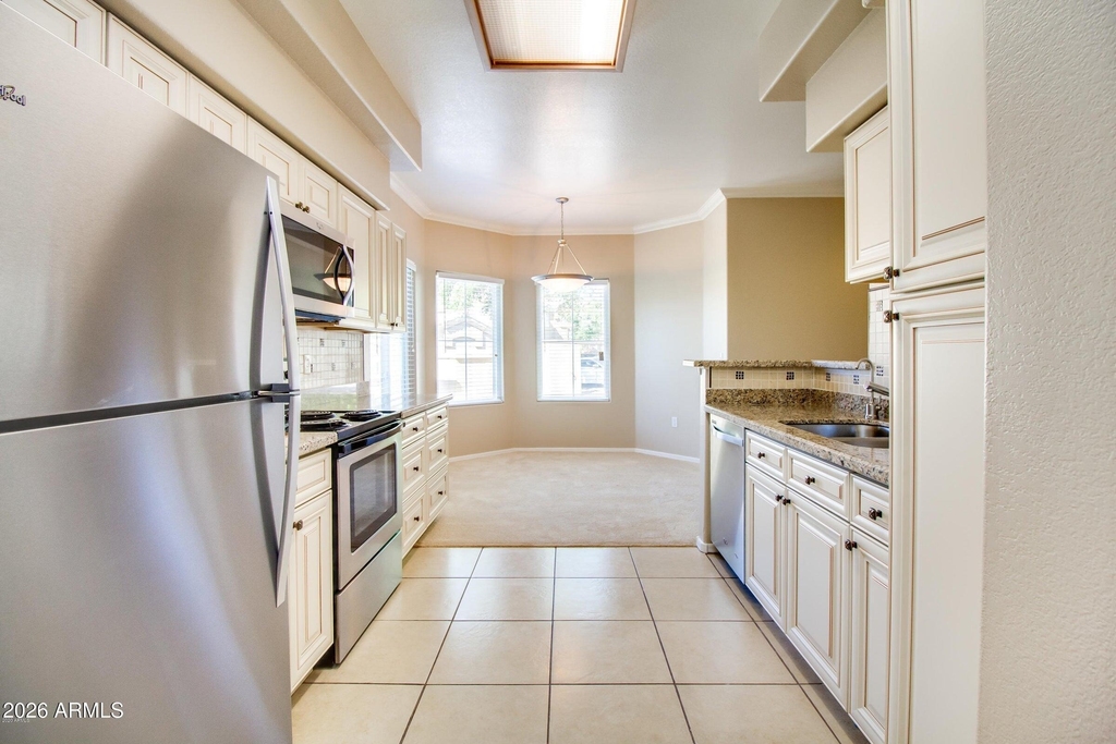 5335 E Shea Boulevard - Photo 7