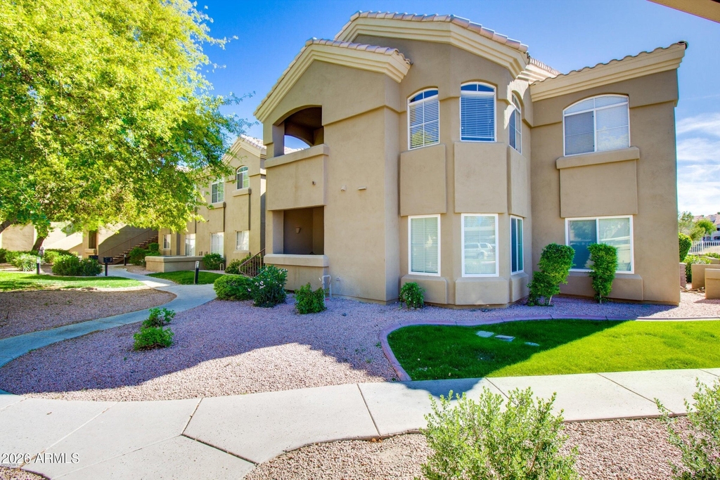 5335 E Shea Boulevard - Photo 0