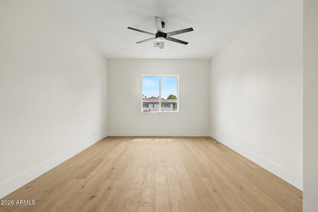 3229 E Roma Avenue - Photo 23